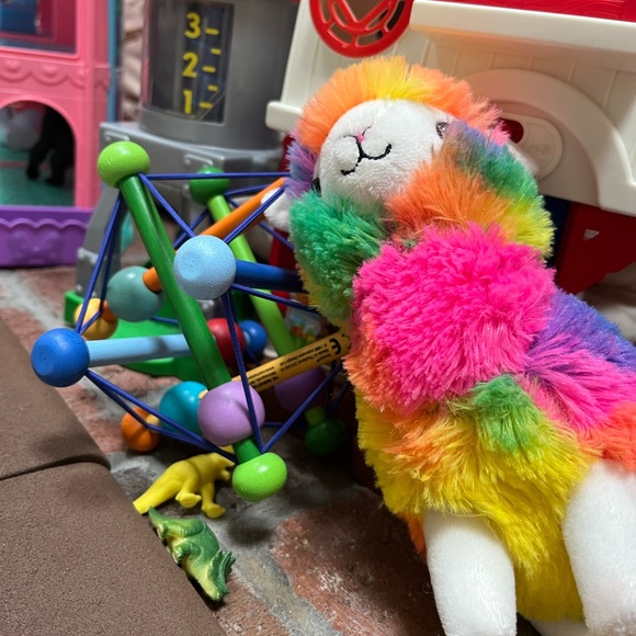 Meet your Posher, Stephanie - Picture 1 of 1